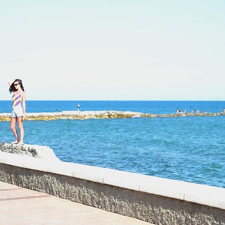 El Encanto Fuengirola Luaran gambar